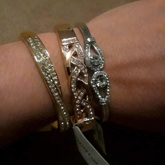 BRACELETS - Picture 1 of 10